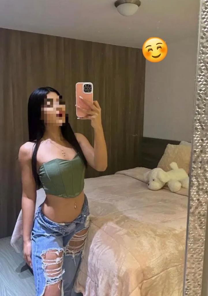 Chica busca chico en Sevilla: 