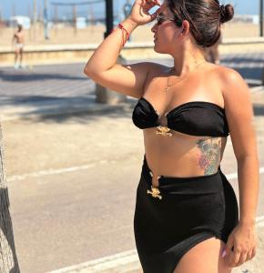 742008703: Chica busca chico en Valencia