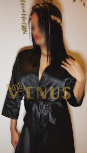 623976940: Chica busca chico en Barcelona