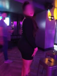 613806295: Chica busca chico en Almería