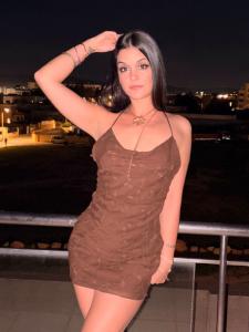 602864222: Chica busca chico en Ibiza