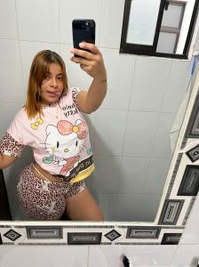 666857235: Chica busca chico en Granada