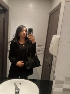 670339993: Transexual en Zaragoza