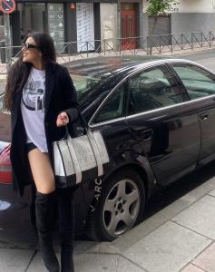 633864073: Chica busca chico en León