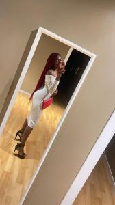 612544779: Chica busca chico en Barcelona