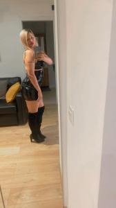 628137989: Chica busca chico en Tenerife