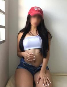 672935178: Chica busca chico en Murcia