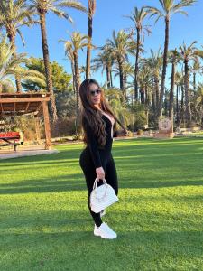 613830157: Chica busca chico en Alicante