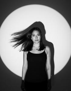 671133063: Chica busca chico en Madrid