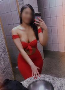 635591698: Chica busca chico en La Coruña