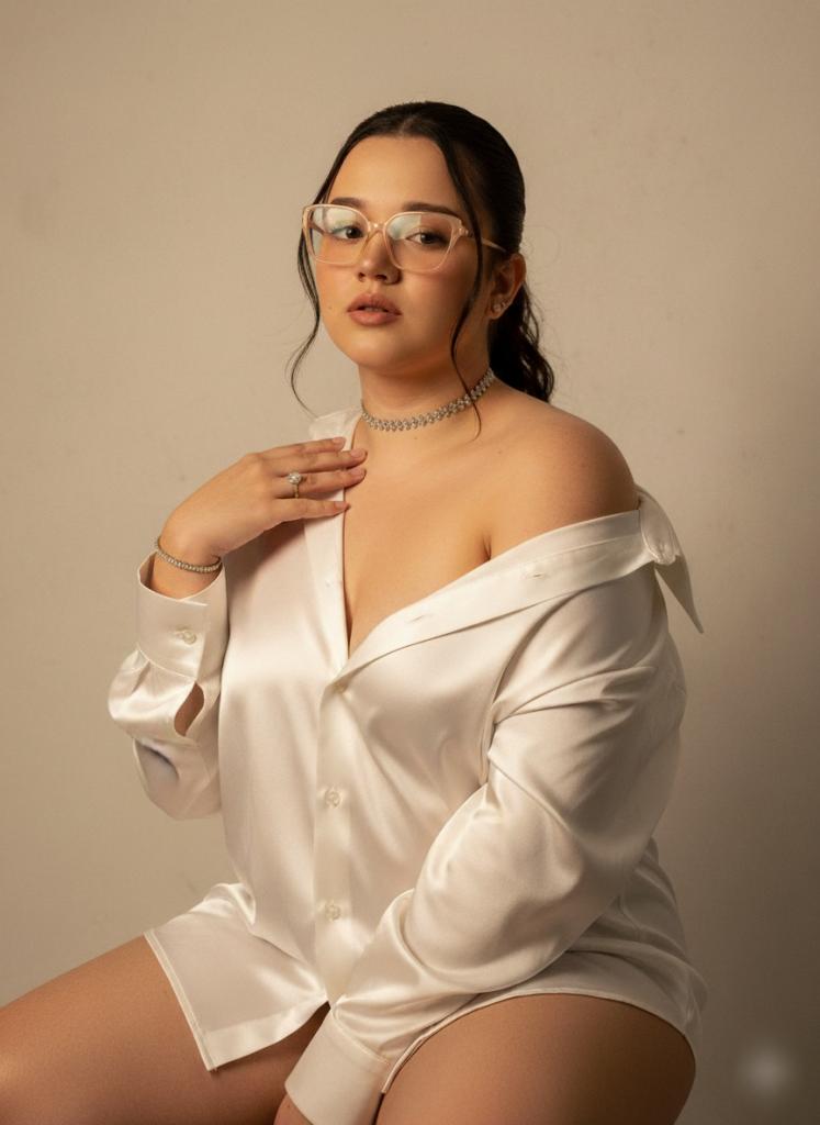 Chica busca chico en Granada: 