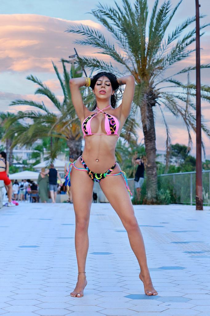 647819386: Travesti en Madrid