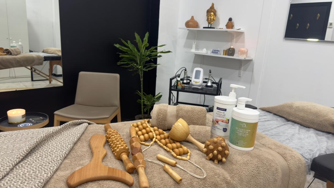 Chico busca chica en Almería: 