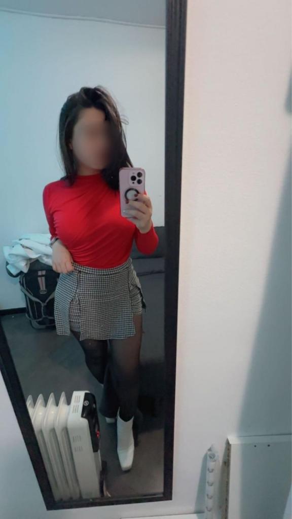 623201846: Chica busca chico en Mallorca