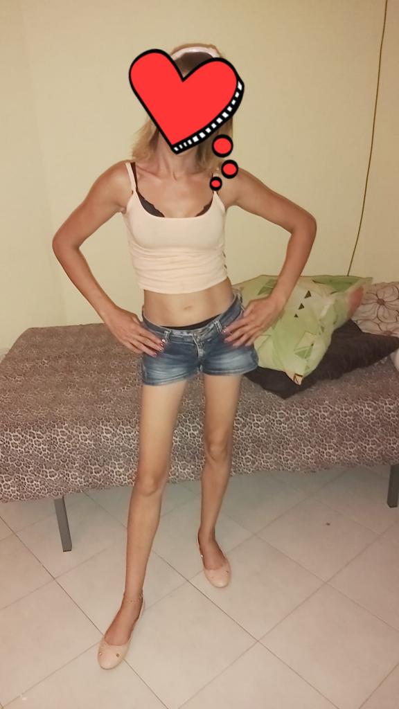 Chica busca chico en Almería: 