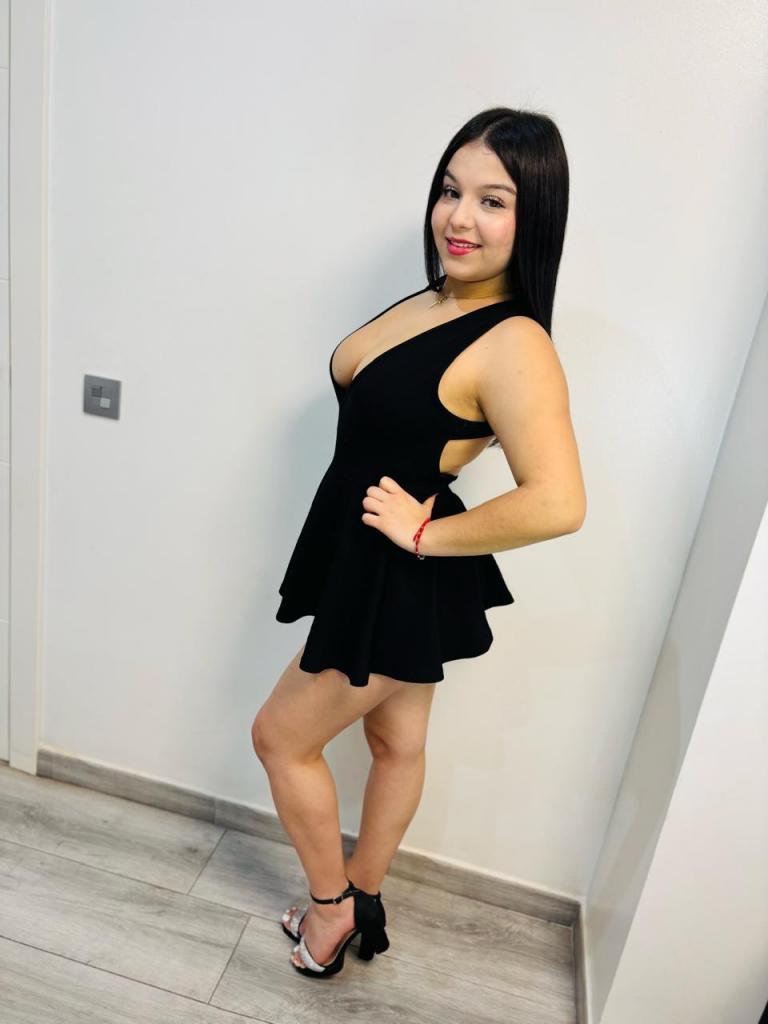 Chica busca chico en Cádiz: 