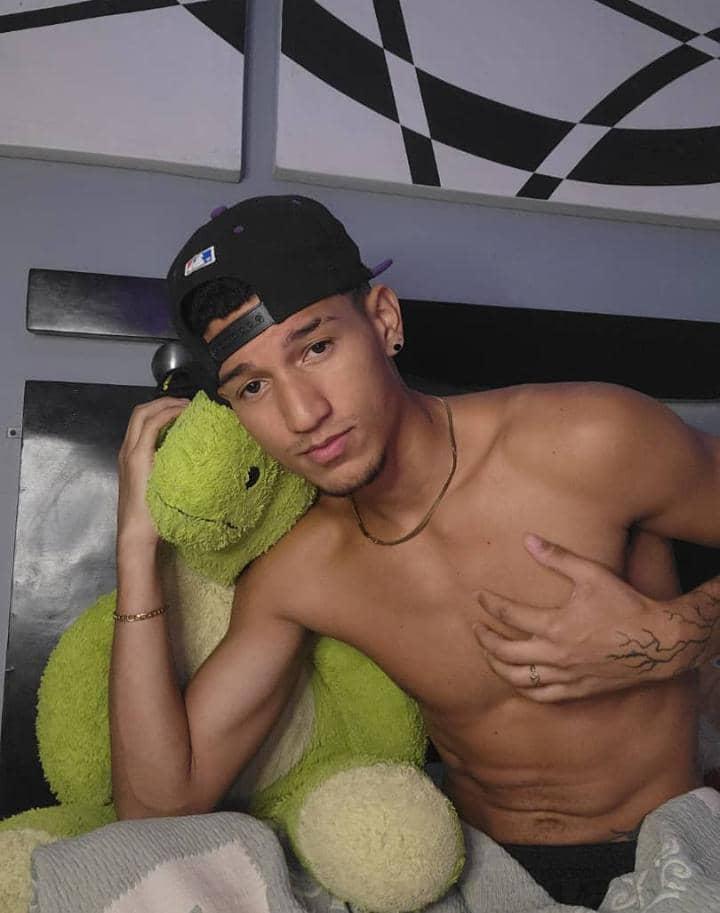 Chico busca chica en Tenerife: 