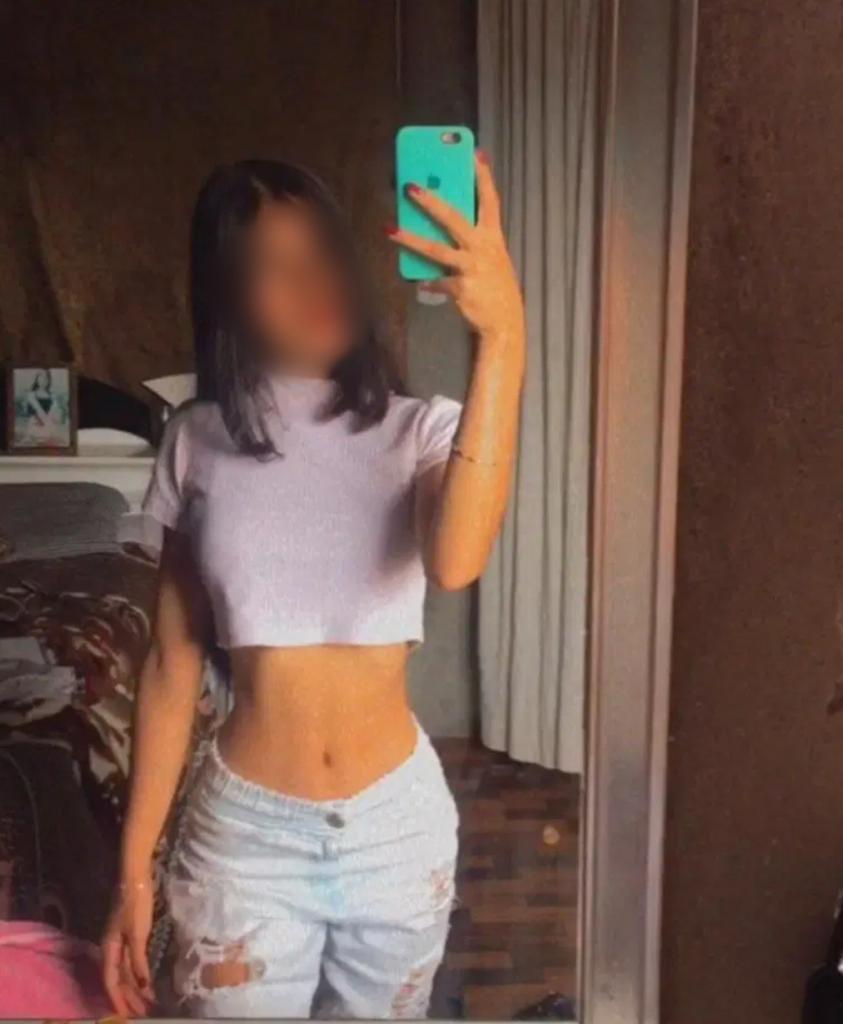 Chica busca chico en Murcia: 