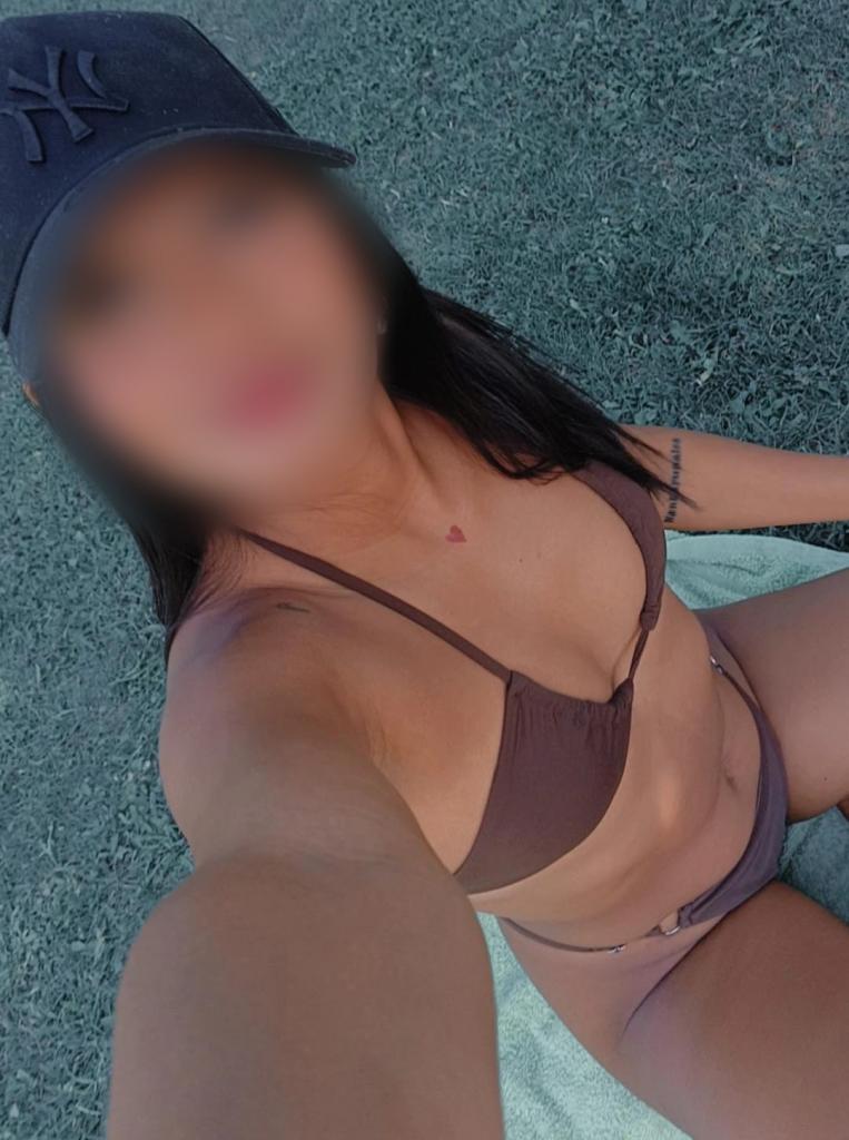 643906459: Chica busca chico en Murcia