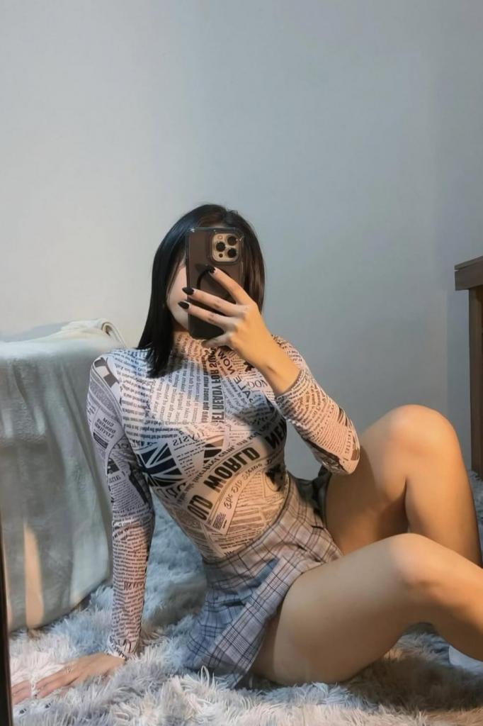 614655558: Chica busca chico en La Coruña