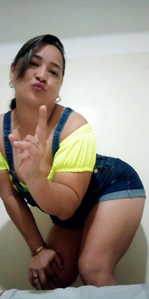 614759034: Chica busca chico en La Coruña
