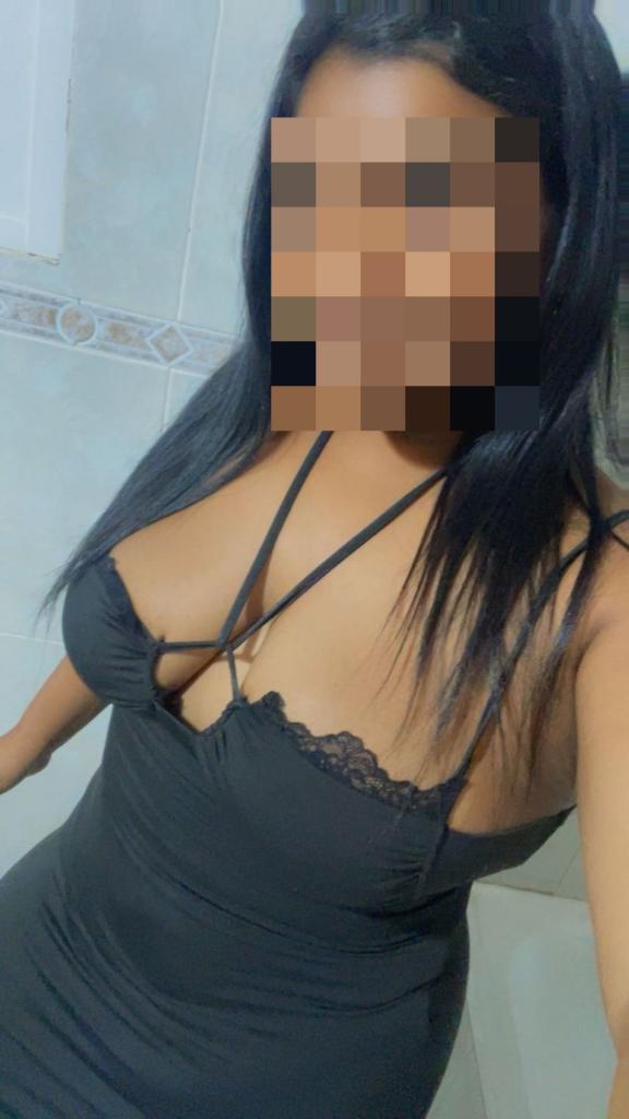 Chica busca chico en Almería: 