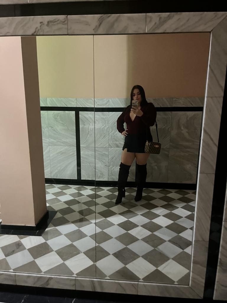 Chica busca chico en Murcia: 