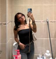 662375513: Chica busca chico en Ibiza