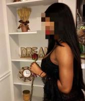 614740546: Chica busca chico en Navarra