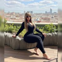 634796075: Chica busca chico en Barcelona