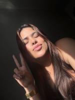 607578842: Chica busca chico en Sevilla