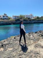 643047303: Chica busca chico en Mallorca