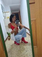 643047303: Chica busca chico en Mallorca