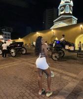 656276505: Chica busca chico en Zaragoza