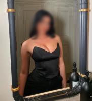 662974145: Chica busca chico en Madrid