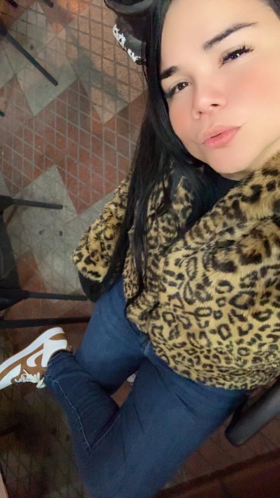 Chica busca chico en Jaén: 