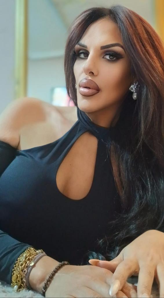 670964068: Transexual en Alicante