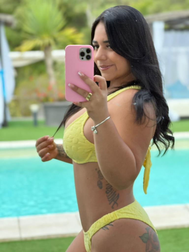 Chica busca chico en Sevilla: 