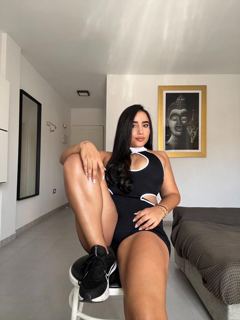 Chica busca chico en Tenerife: Chica busca chico