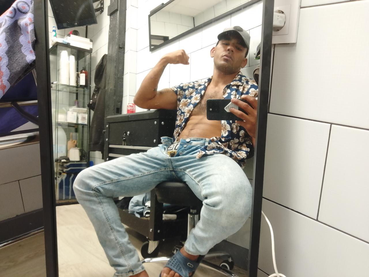 Chico busca chica en Tenerife: 