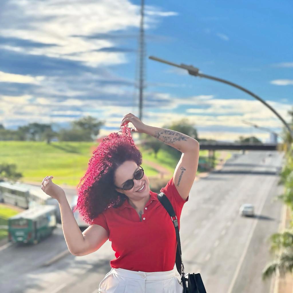 617632681: Chica busca chico en Madrid