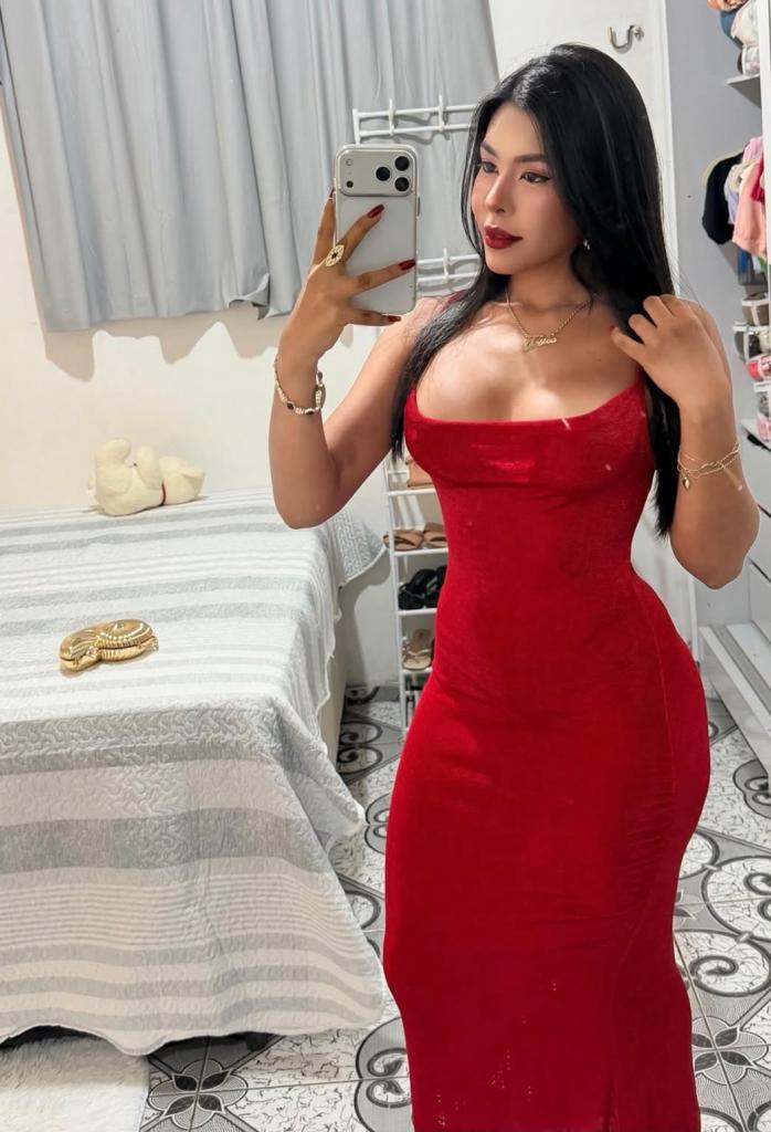 Chica busca chico en Cádiz: 