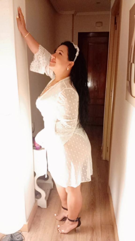 687524093: Chica busca chico en Valladolid