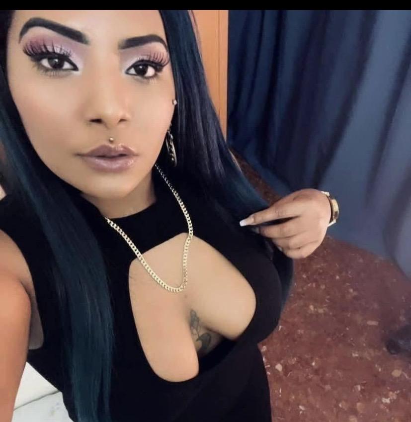 604117980: Chica busca chico en Sevilla