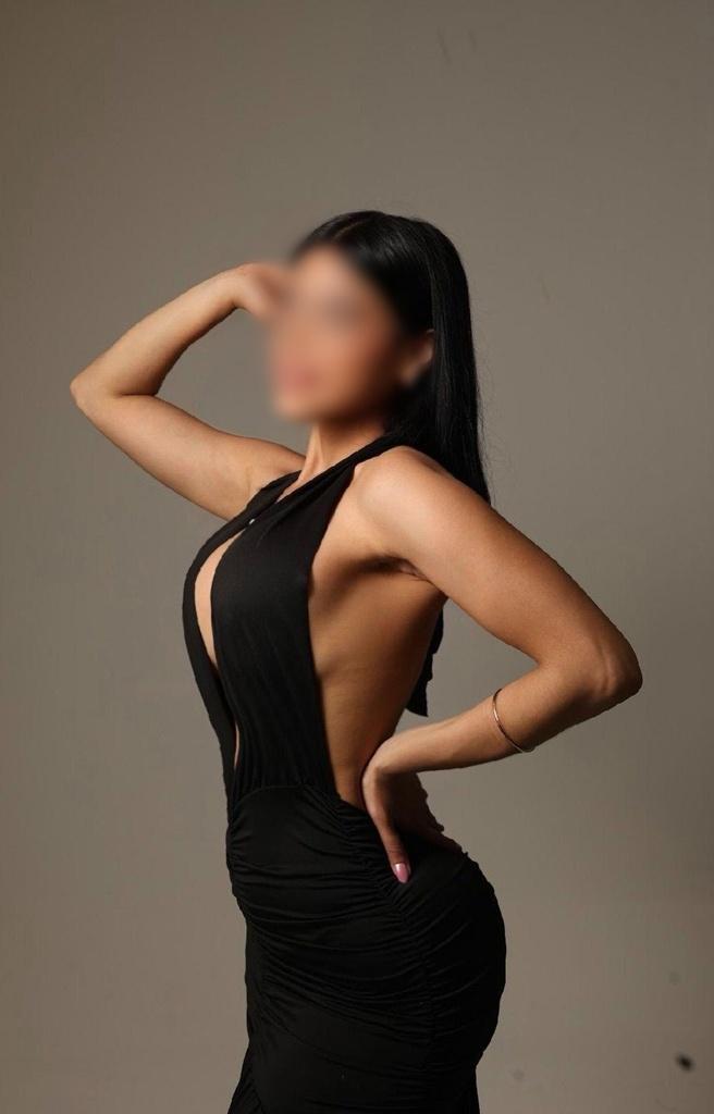 Chica busca chico en Sevilla: 