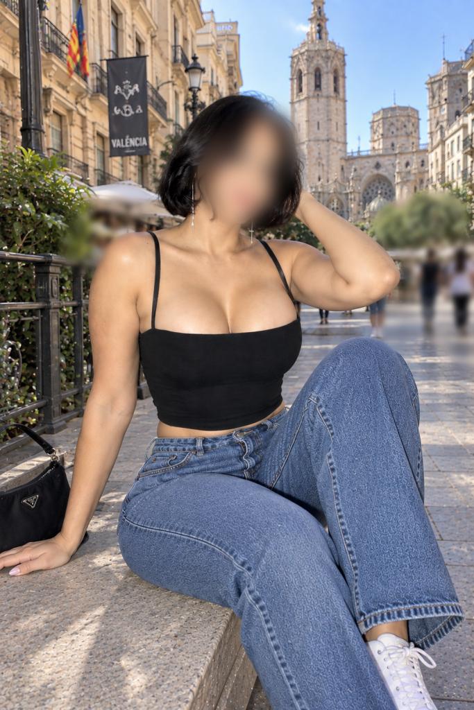633655097: Chica busca chico en Valencia
