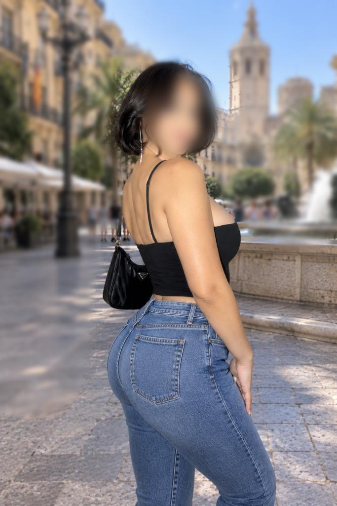 Chica busca chico en Valencia: 