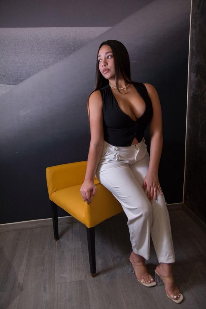 613225523: Chica busca chico en Tenerife