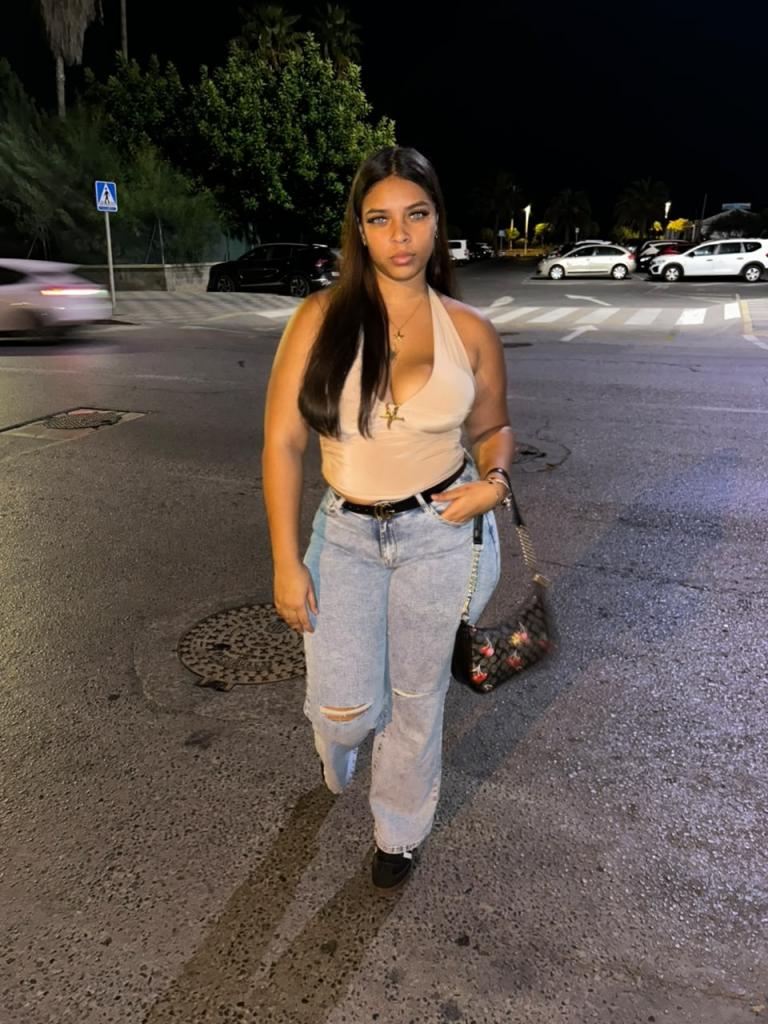 603112827: Chica busca chico en Alicante