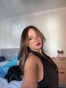 631993654: Chica busca chico en Madrid